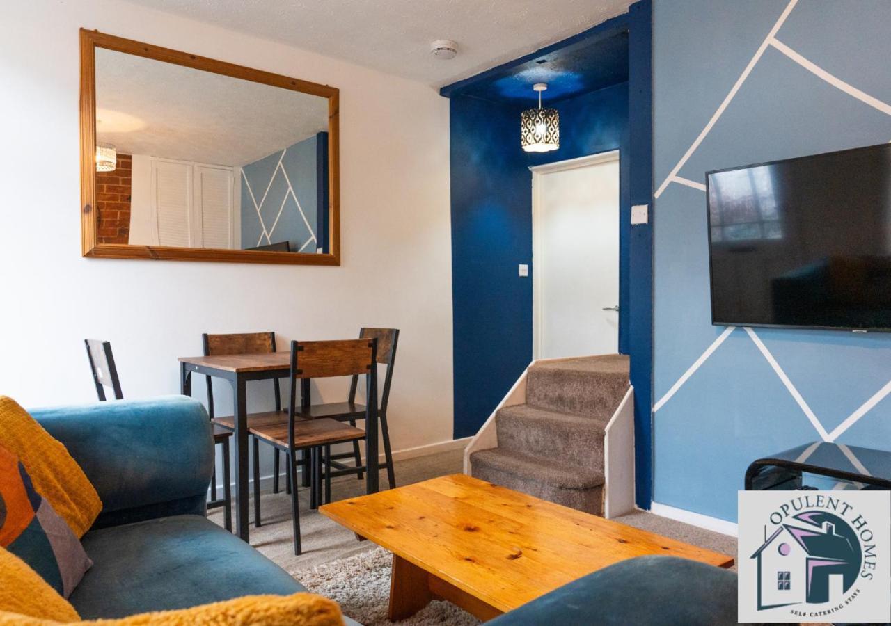 Вілла Contractors Pad - 4 Bed Town House - Cent Reading - Free Parking Екстер'єр фото