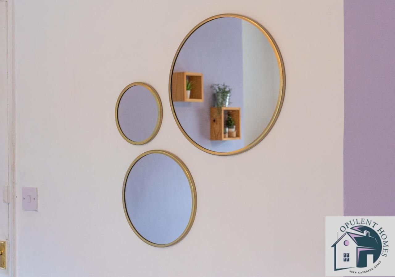 Вілла Contractors Pad - 4 Bed Town House - Cent Reading - Free Parking Екстер'єр фото